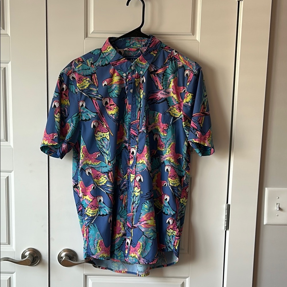 Chubbies Breezetech Friday Shirt